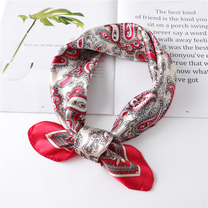 Lenço de Seda Quadrado de Luxo - Silk Neck Scarf avaliação e preço